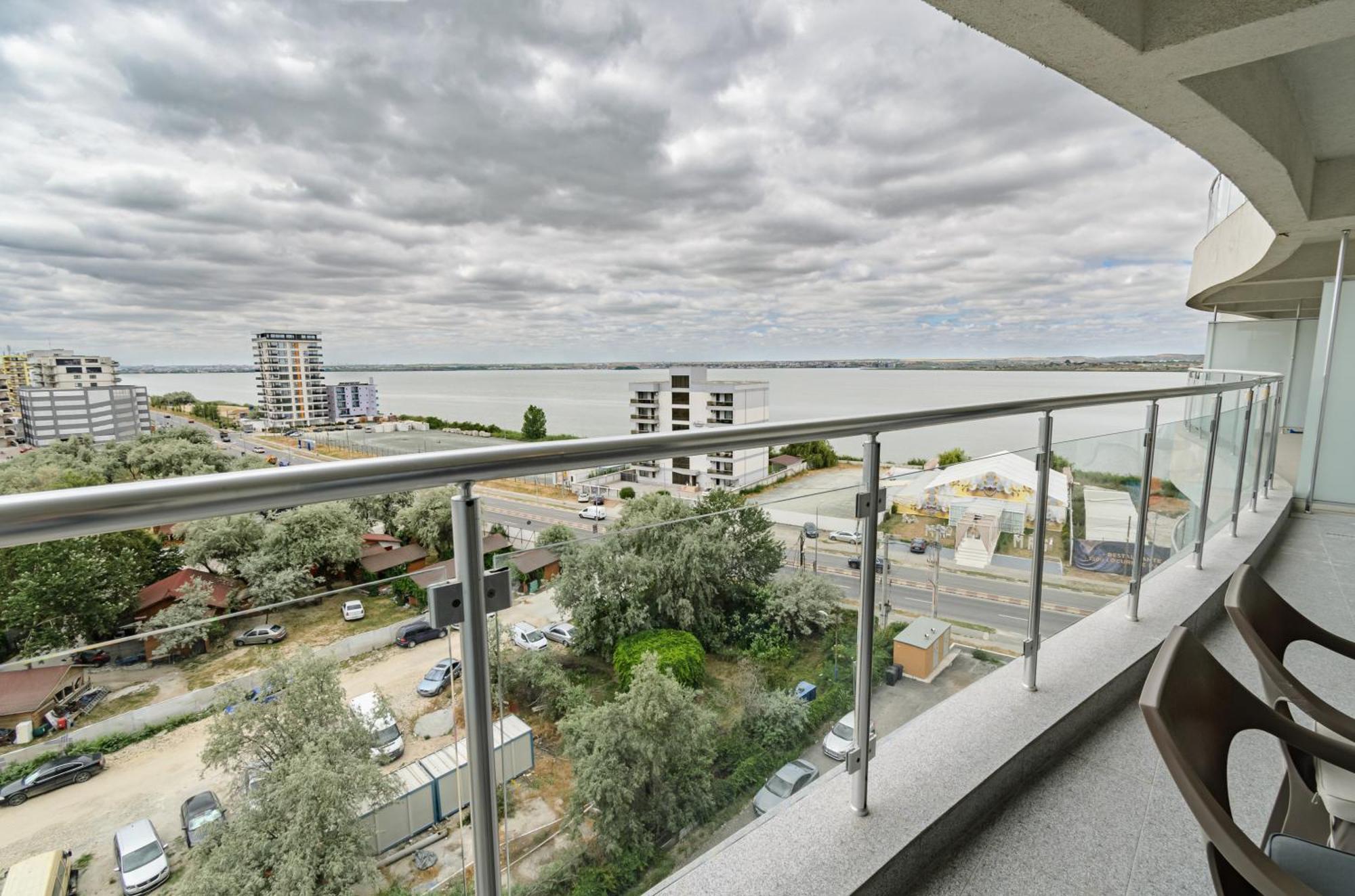 Black Sea Booking - Helsinki Mamaia Bagian luar foto
